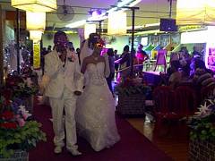 Parade Gaun dan Jas Pengantin Grand Wedding Expo I @Hola Plaza